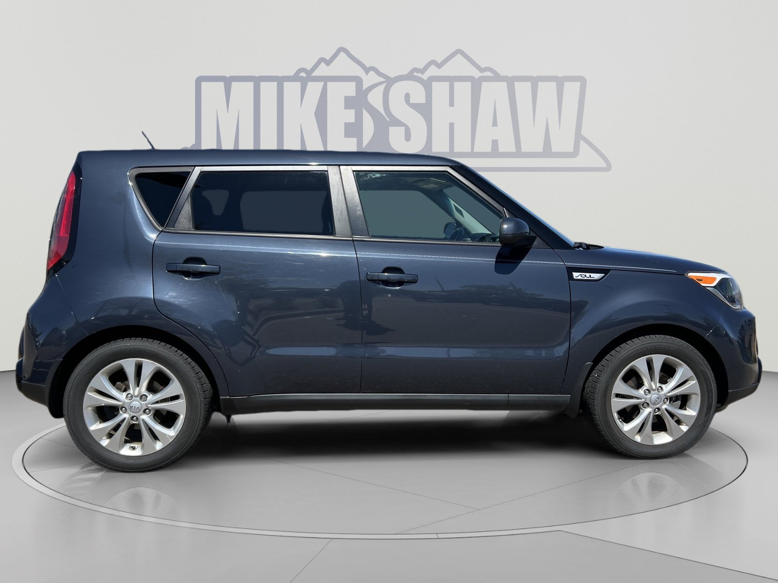 Used 2016 Kia Soul + FWD image 10