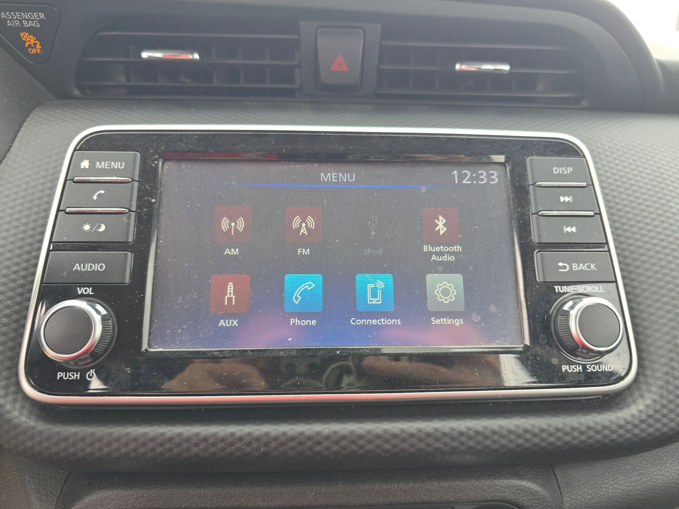 Used 2024 Nissan Kicks SV image 25