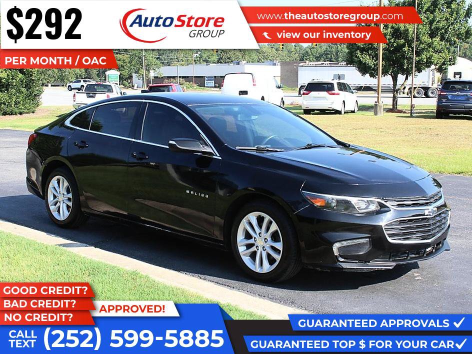 Used 2017 Chevrolet Malibu LT w/ Leather Package FWD image 4