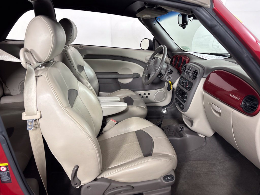 Used 2005 Chrysler PT Cruiser GT FWD image 6