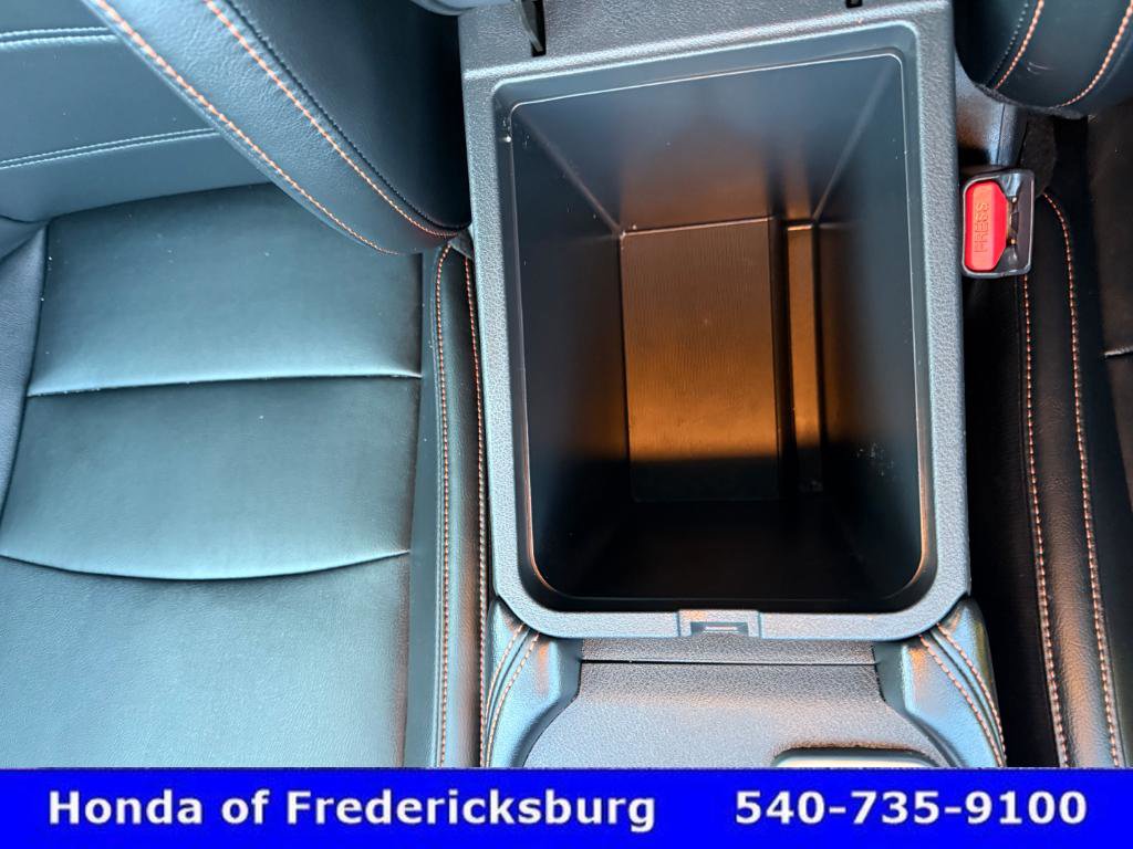 Used 2023 Nissan Sentra SR w/ SR Premium Package image 34