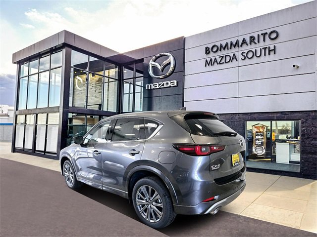 New 2025 MAZDA CX-5 Signature image 3