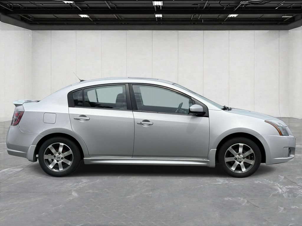 Used 2012 Nissan Sentra 2.0 SR w/ Special Edition Pkg FWD image 3