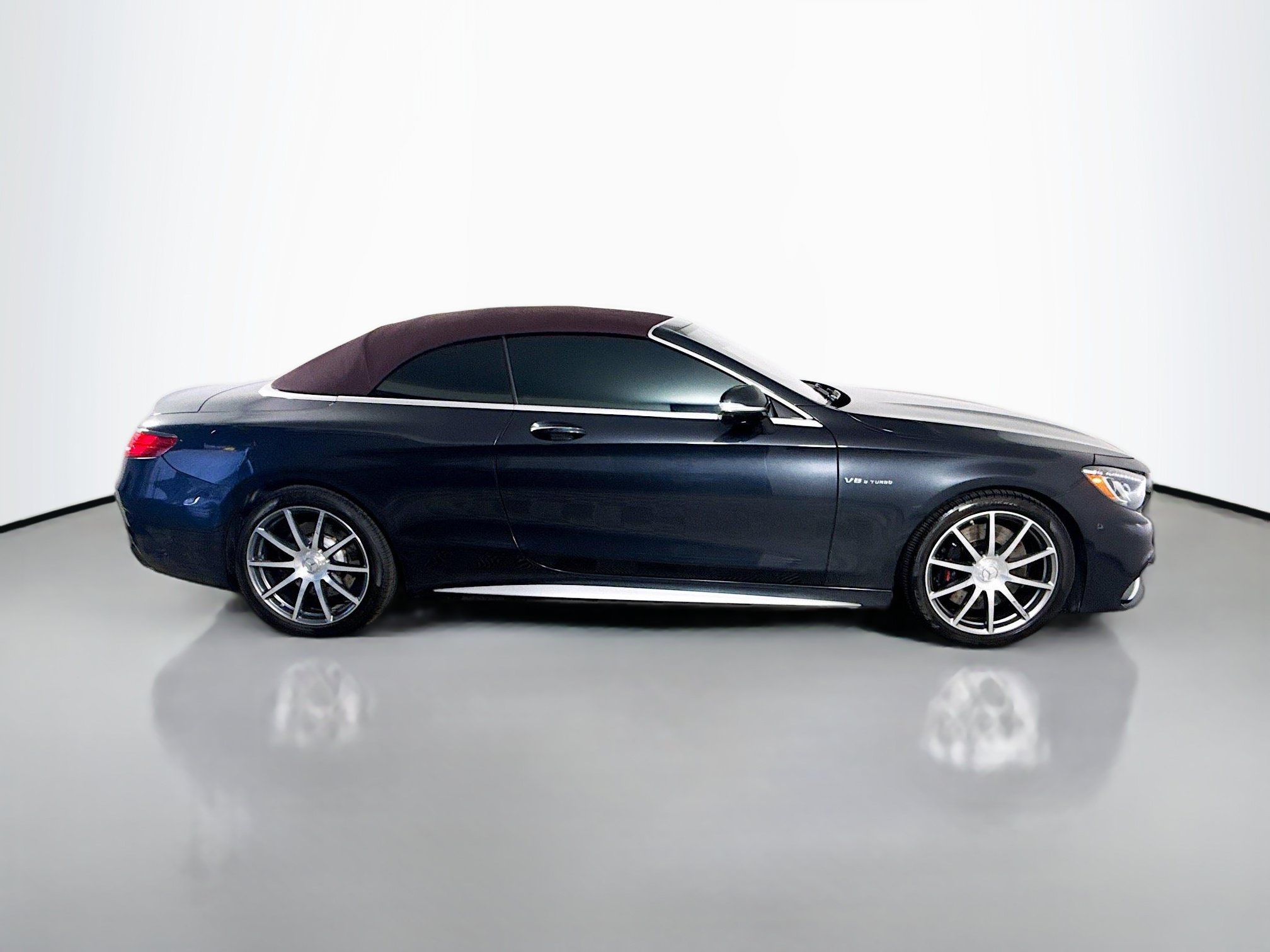Used 2017 Mercedes-Benz S 63 AMG 4MATIC Cabriolet image 11