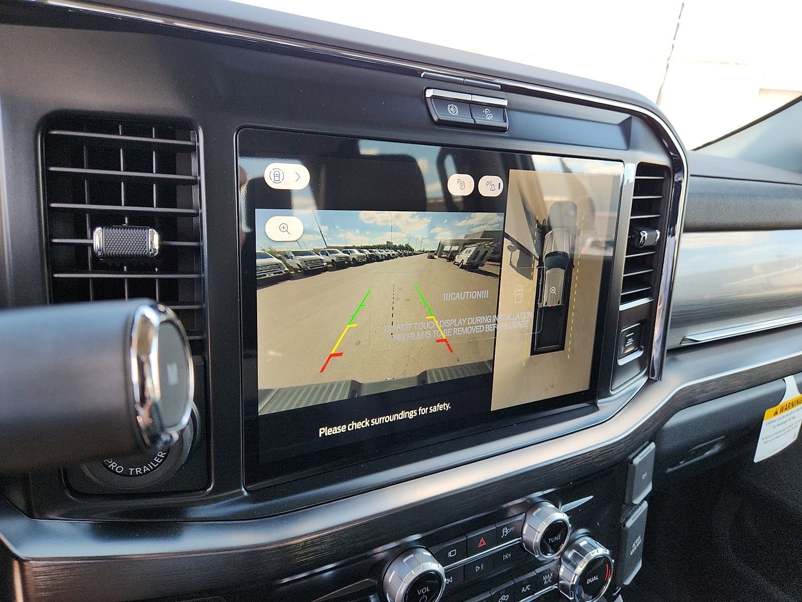 New 2026 Ford F250 Lariat w/ Black Appearance Package image 14