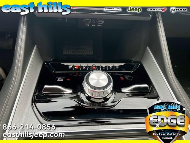 New 2026 Jeep Grand Wagoneer Limited AWD/4WD image 8