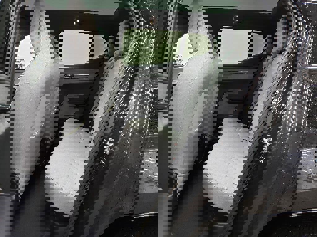 New 2025 Volvo EX30 Ultra w/ Protection Package Premier image 8