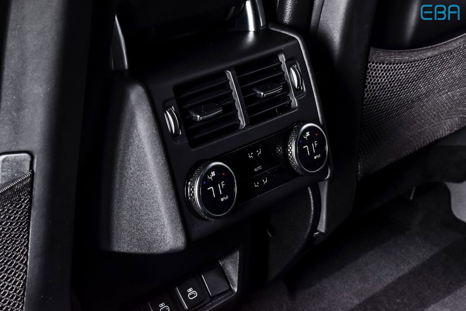 Used 2023 Land Rover Discovery S R-Dynamic image 22