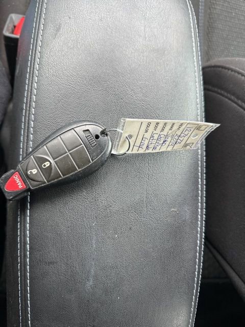 Used 2019 Jeep Cherokee Latitude w/ Cold Weather Group AWD/4WD image 44