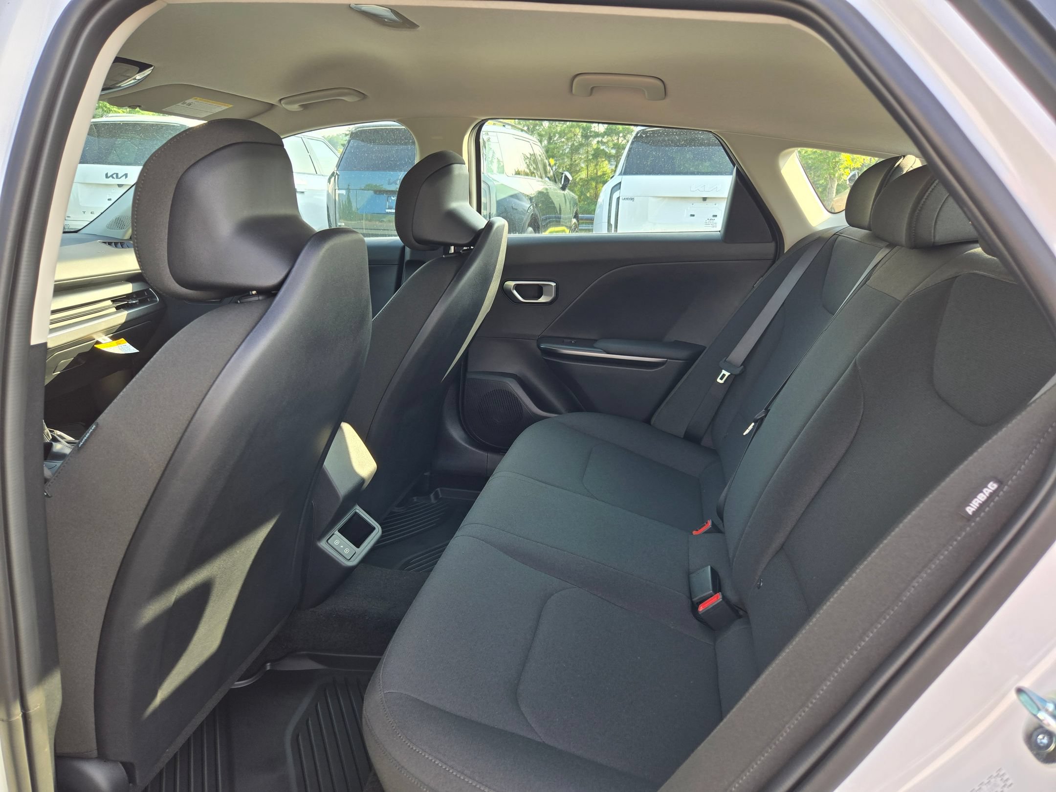 New 2026 Kia K4 FWD image 31
