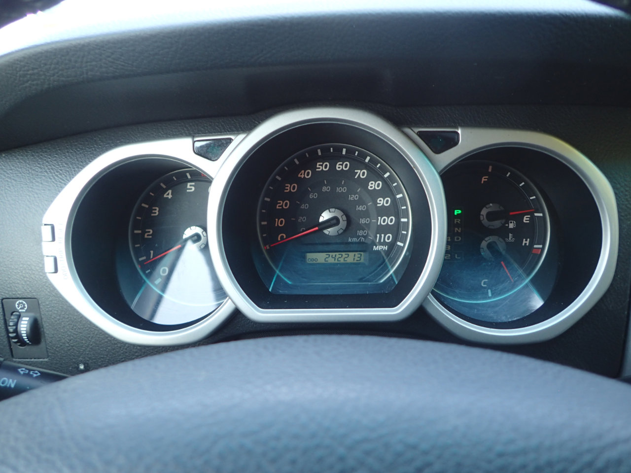 Used 2005 Toyota 4Runner Limited image 18