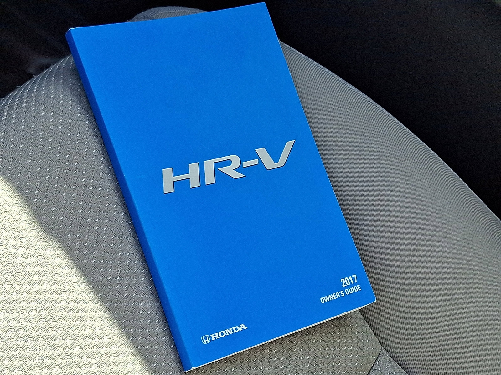 Used 2017 Honda HR-V LX image 25