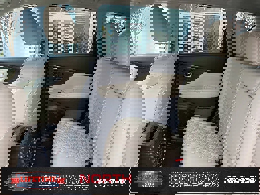 Used 2023 Nissan Murano Platinum w/ Cargo Package image 14