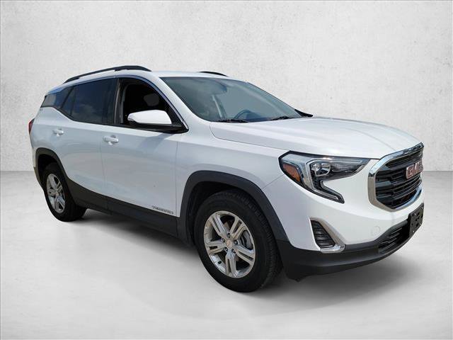 Used 2018 GMC Terrain SLE w/ Driver Convenience Package FWD image 3