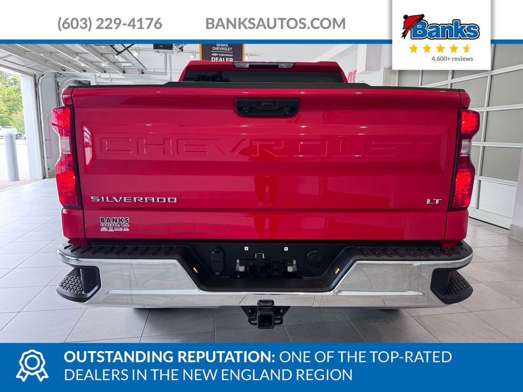 Used 2024 Chevrolet Silverado 1500 LT AWD/4WD image 6