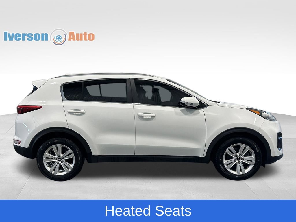 Used 2018 Kia Sportage LX w/ LX Technology Package FWD image 9