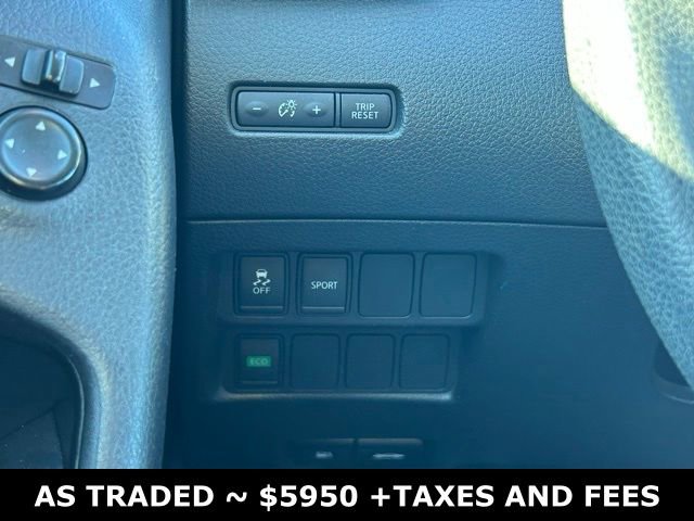 Used 2016 Nissan Rogue SV image 19