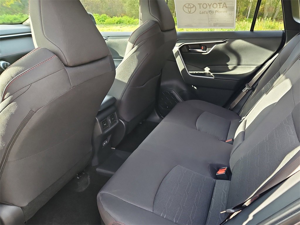 New 2025 Toyota RAV4 SE image 21