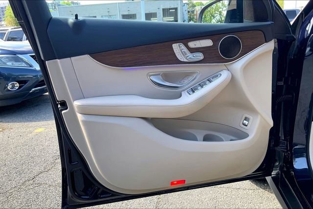 Certified 2022 Mercedes-Benz GLC 300 4MATIC image 18