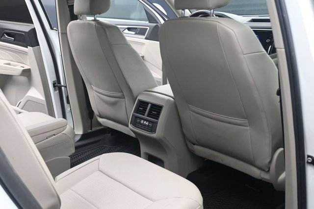 Used 2021 Volkswagen Atlas SEL R-Line FWD image 24