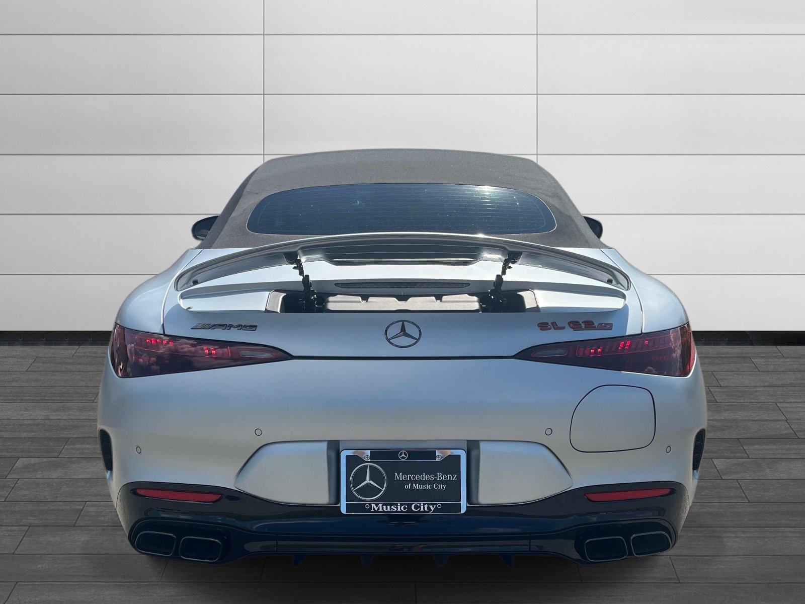 Certified 2025 Mercedes-Benz SL 63 AMG S e Performance 4MATIC image 4