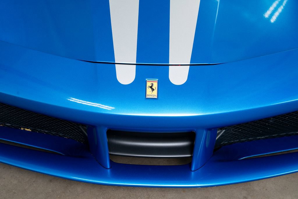 Used 2019 Ferrari 488 GTB image 16