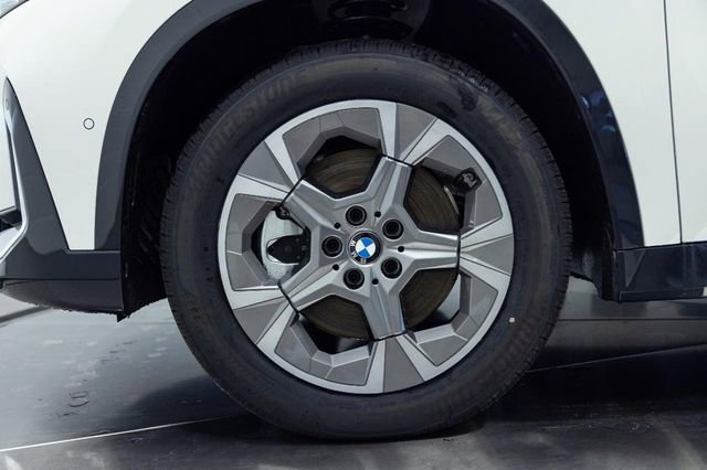 New 2026 BMW X1 xDrive28i AWD/4WD image 26