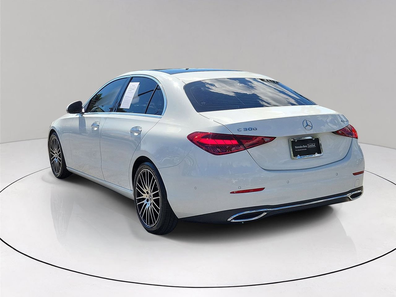 Certified 2022 Mercedes-Benz C 300 4MATIC Sedan image 4