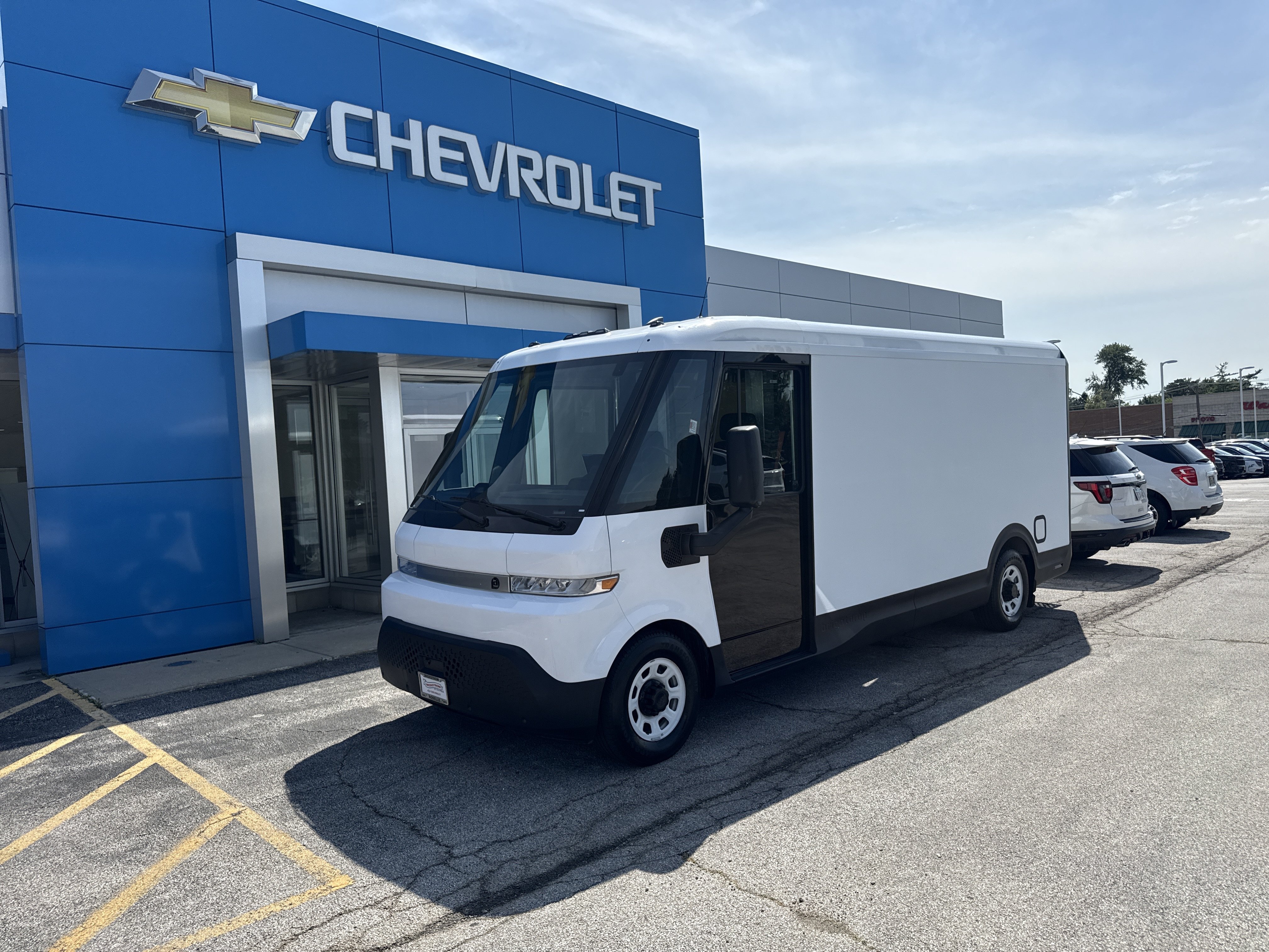 Used 2023 Chevrolet Brightdrop 600 w/ Active Safety Package 2 AWD/4WD image 6