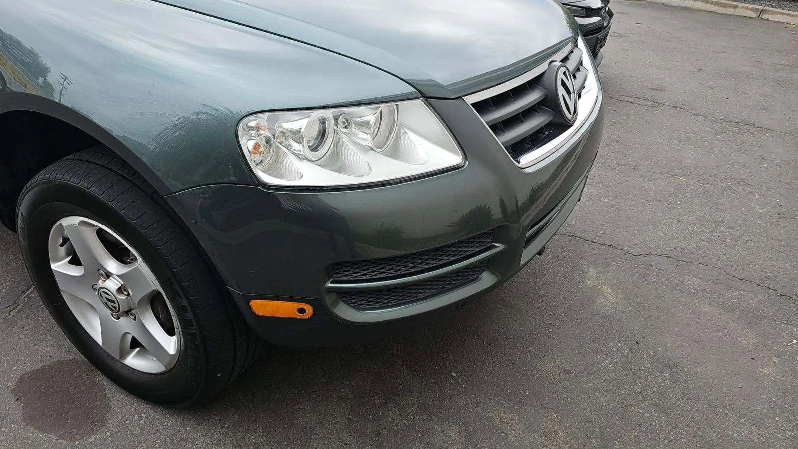 Used 2005 Volkswagen Touareg V6 image 3