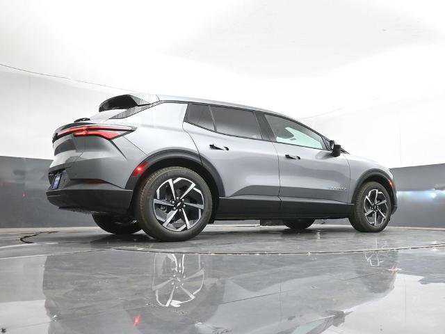 New 2026 Chevrolet Equinox EV LT image 13