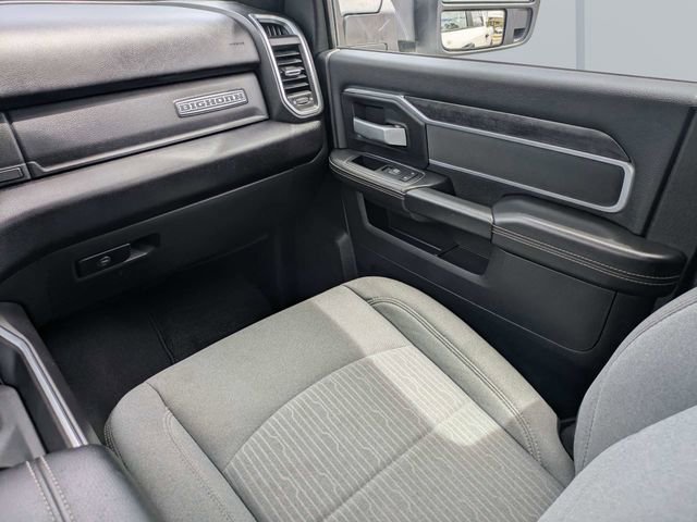 Used 2024 RAM 2500 Big Horn w/ Off Road Package AWD/4WD image 15