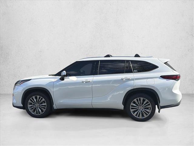 Used 2022 Toyota Highlander Platinum AWD/4WD image 8