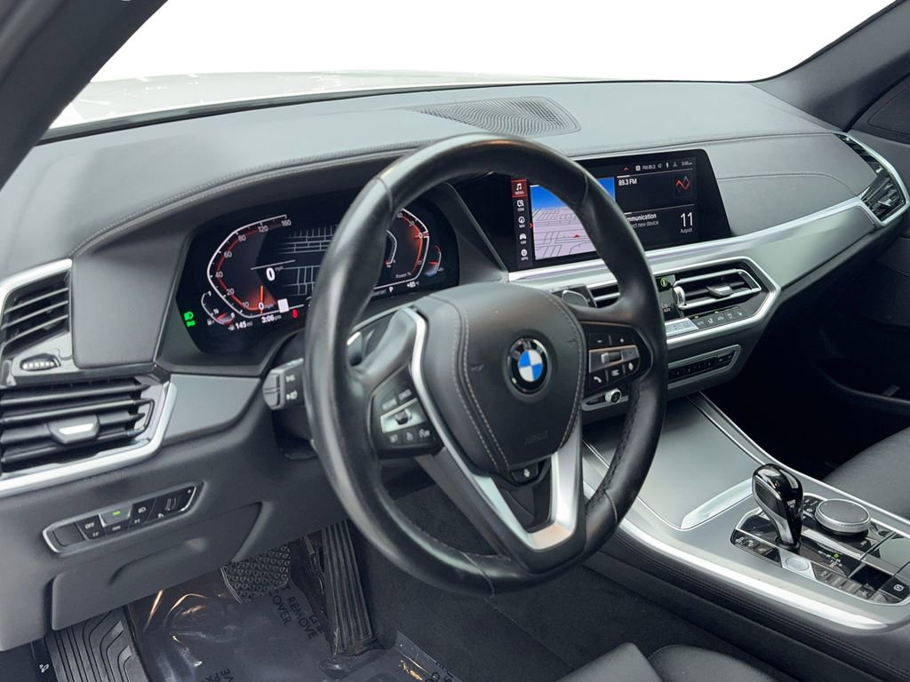 Used 2022 BMW X5 xDrive40i w/ Parking Assistance Package image 13