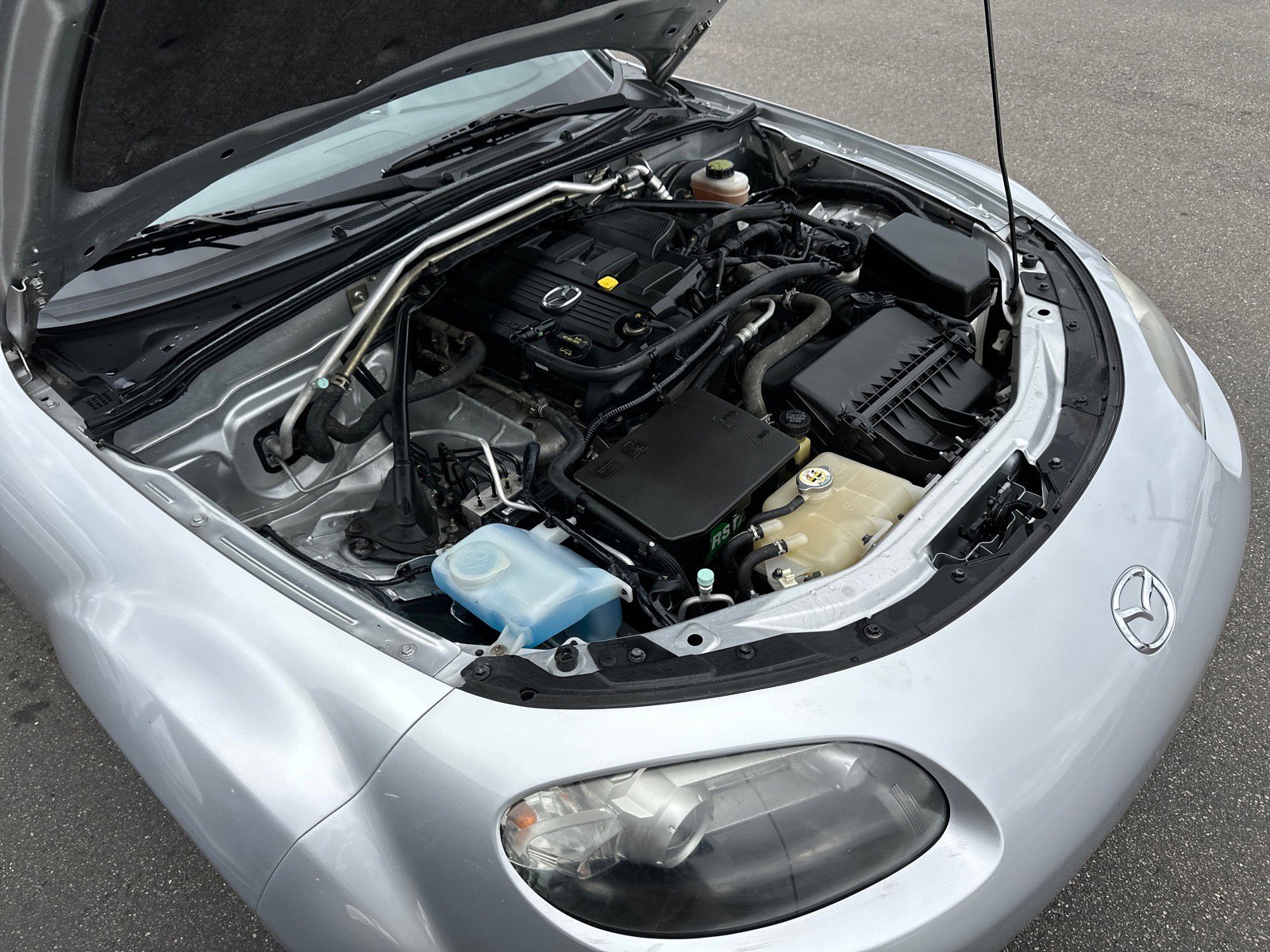 Used 2008 MAZDA MX-5 Miata Touring image 11
