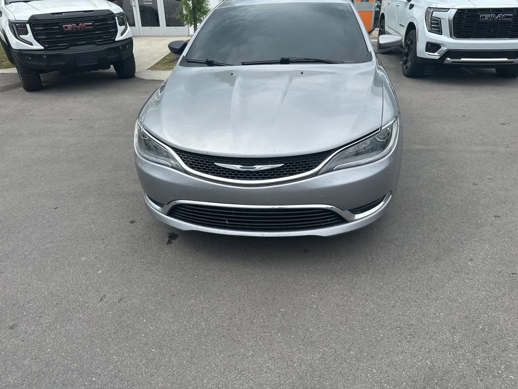 Used 2016 Chrysler 200 Limited image 5