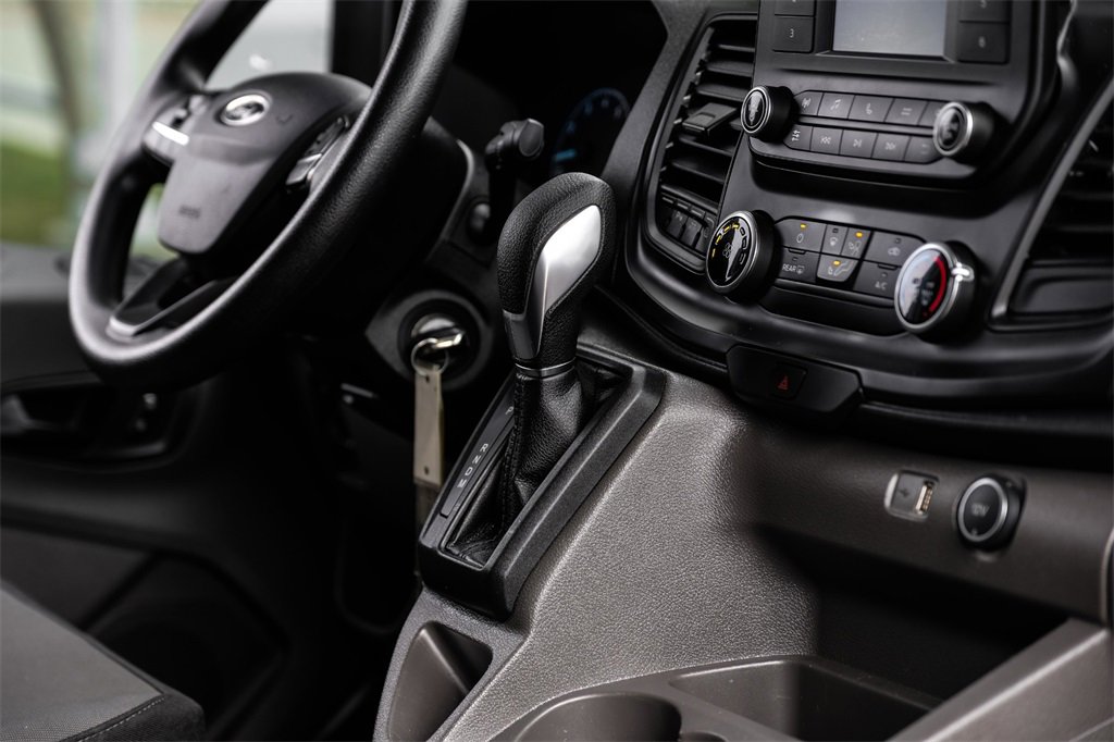 Used 2021 Ford Transit 350 XLT image 18