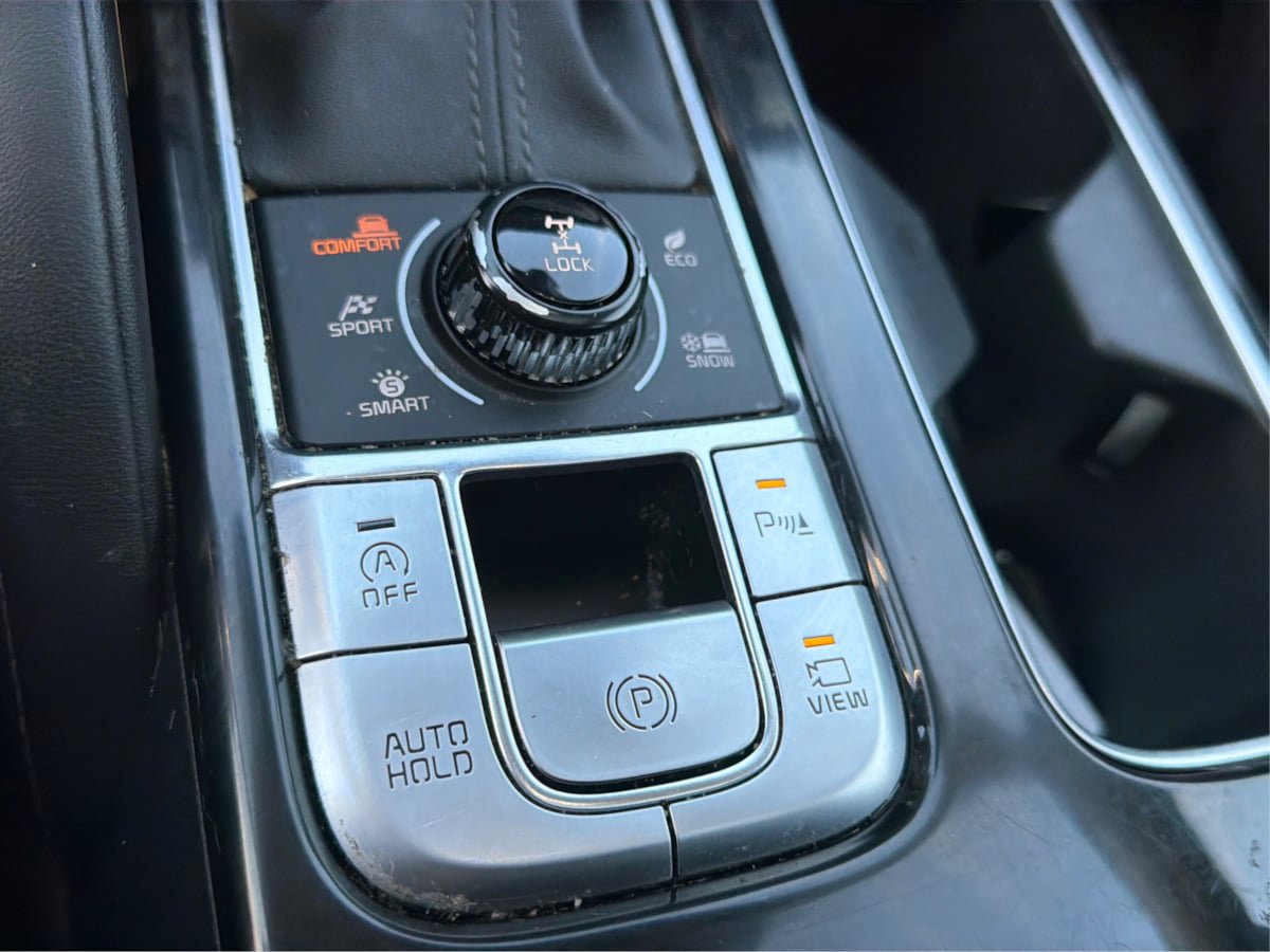 Used 2020 Kia Telluride SX image 36