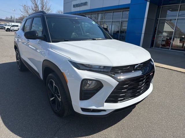 Used 2023 Chevrolet TrailBlazer RS w/ Convenience Package AWD/4WD image 4