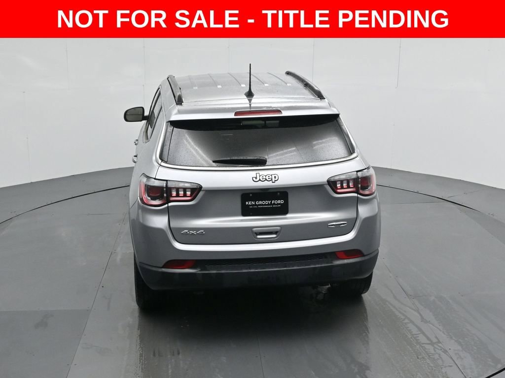 Used 2023 Jeep Compass Latitude image 35