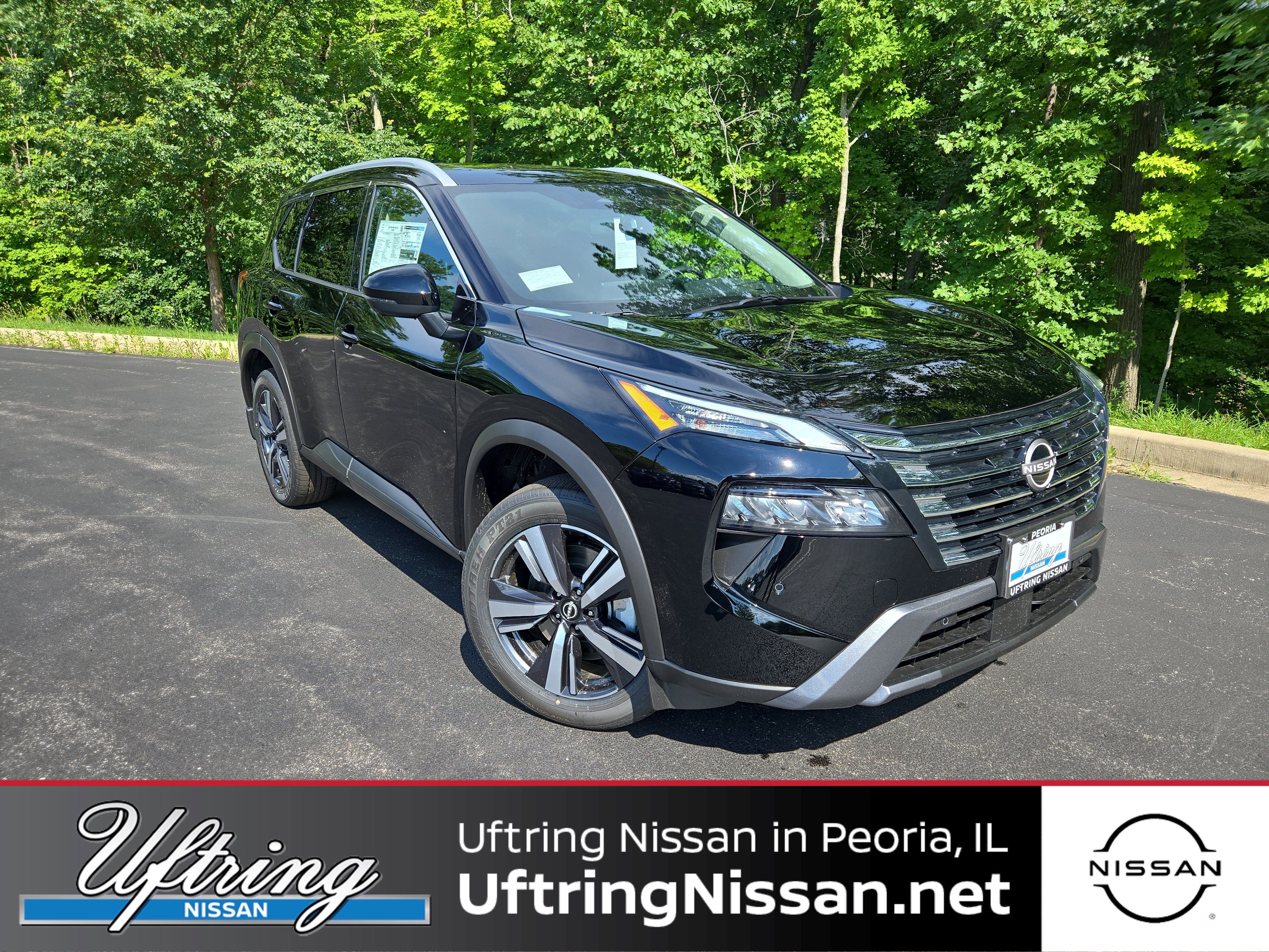 New 2025 Nissan Rogue SL w/ Tech Package