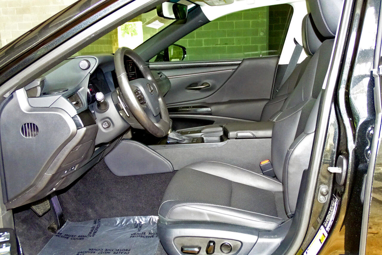 Used 2022 Lexus ES 350 w/ Premium Package image 11