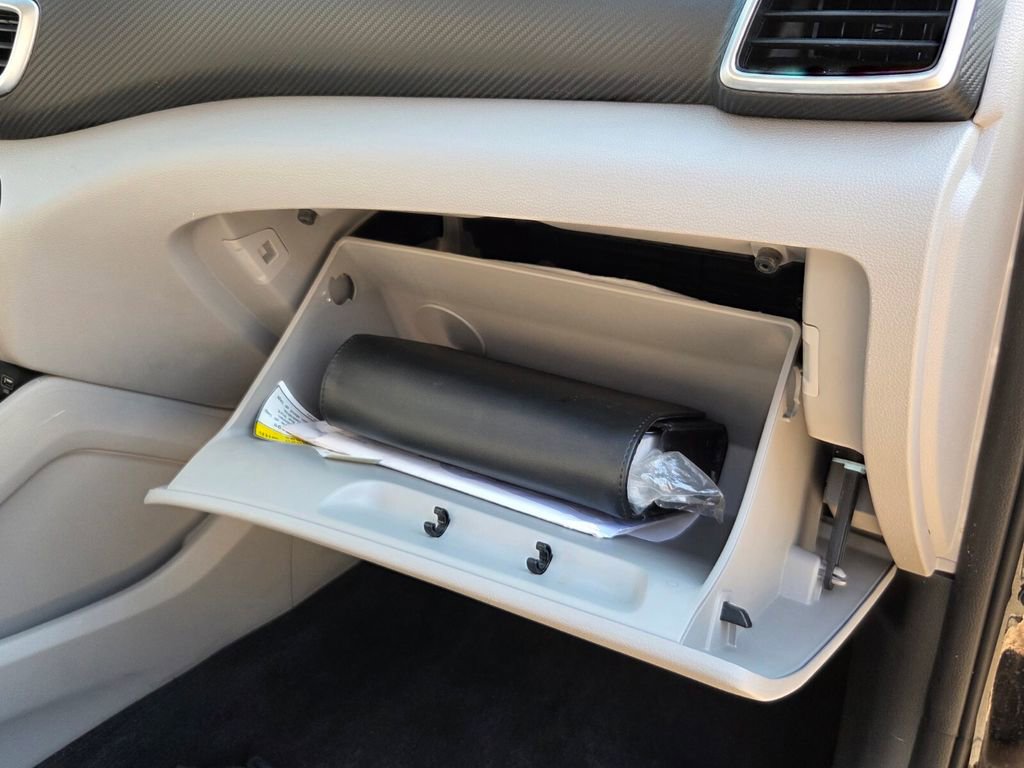 Used 2019 Hyundai Tucson SE image 19