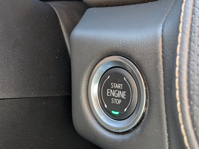 Used 2024 Chevrolet Suburban Premier image 23