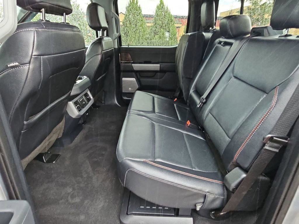 Used 2023 Ford F350 Lariat image 18