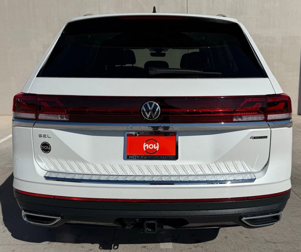 Certified 2025 Volkswagen Atlas SEL AWD/4WD image 4