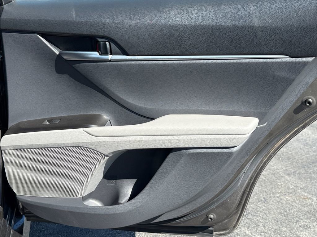 Certified 2023 Toyota Camry LE image 20