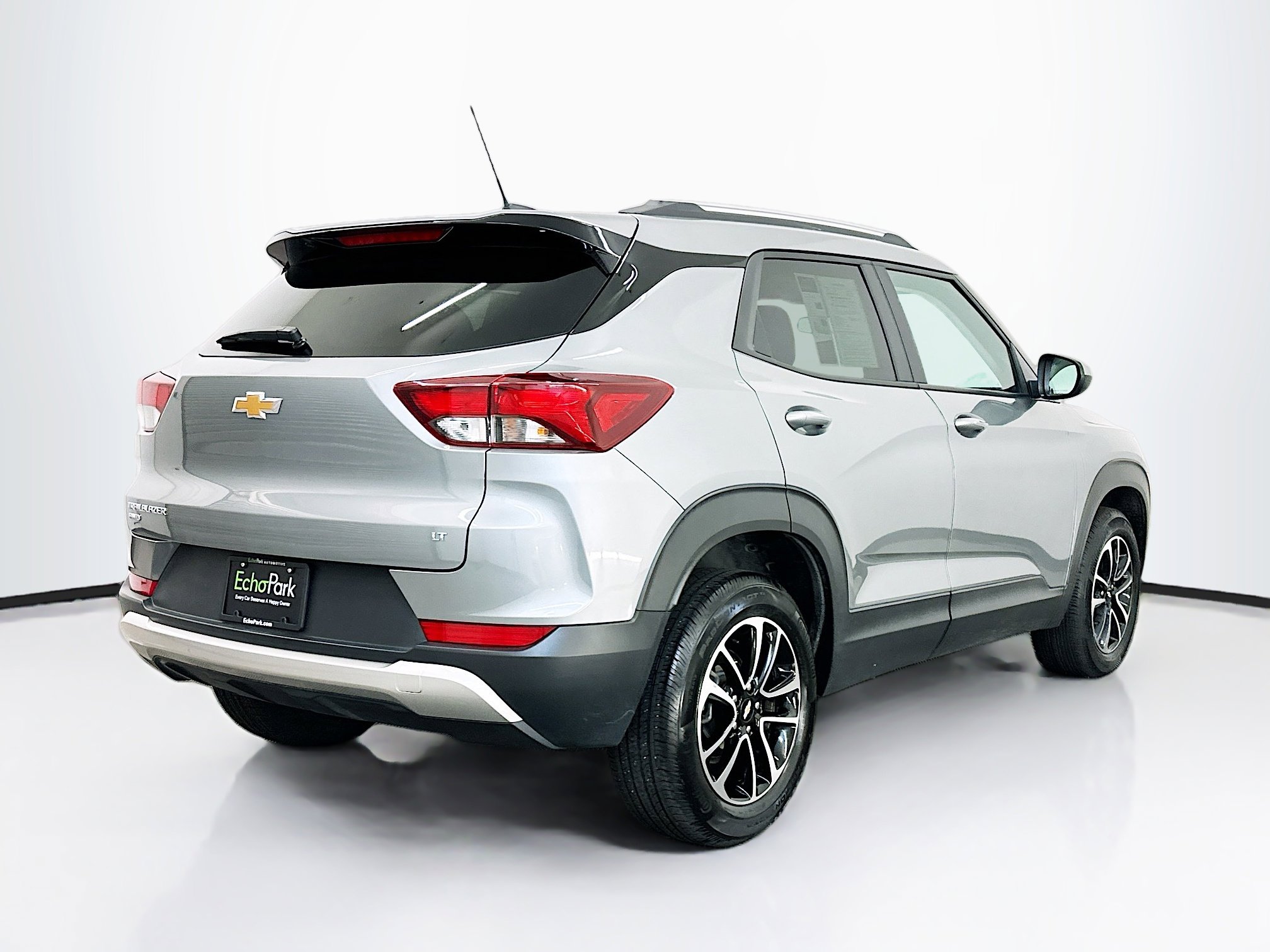 Used 2025 Chevrolet TrailBlazer LT image 9