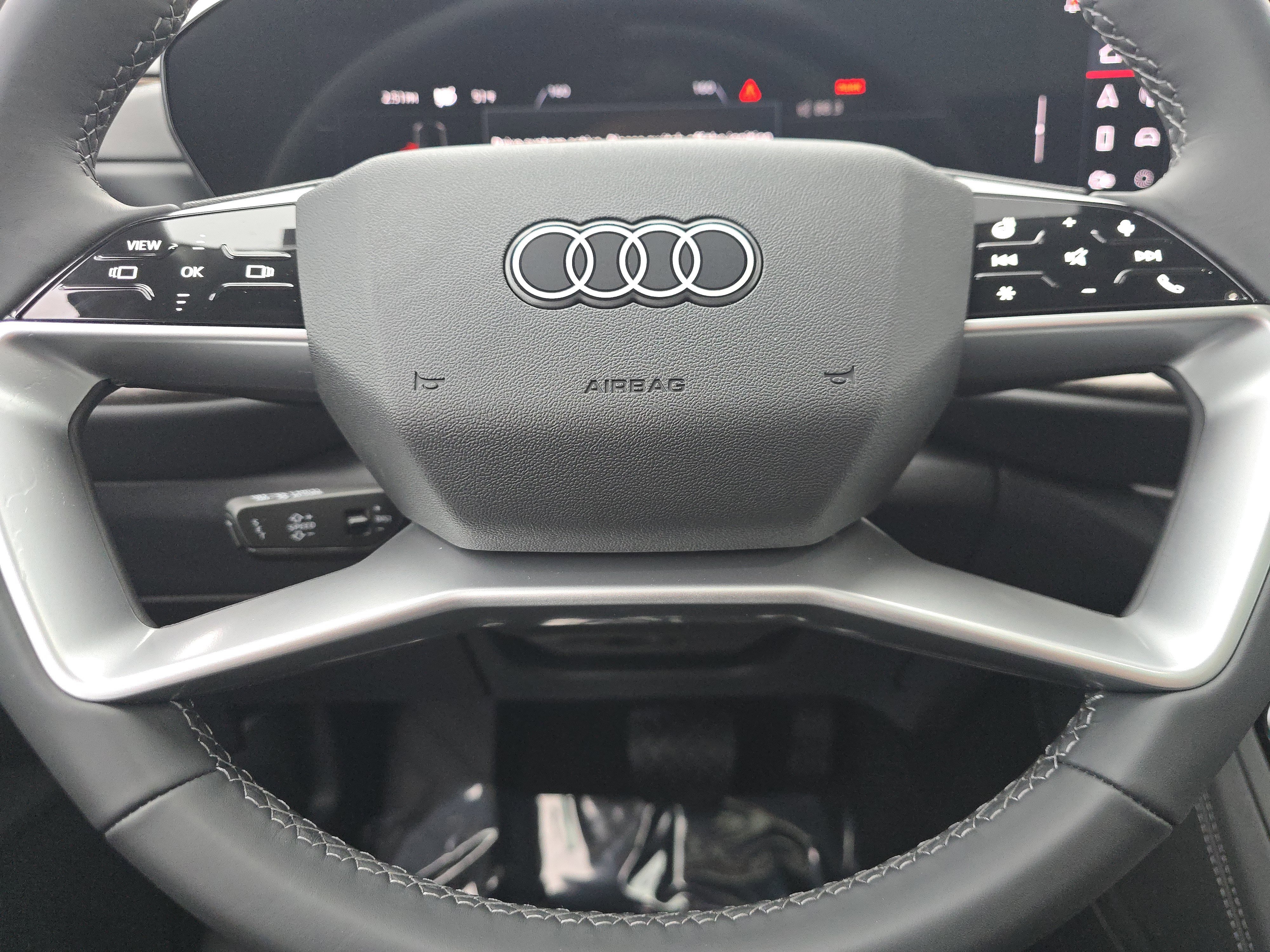 New 2025 Audi Q5 Premium image 21