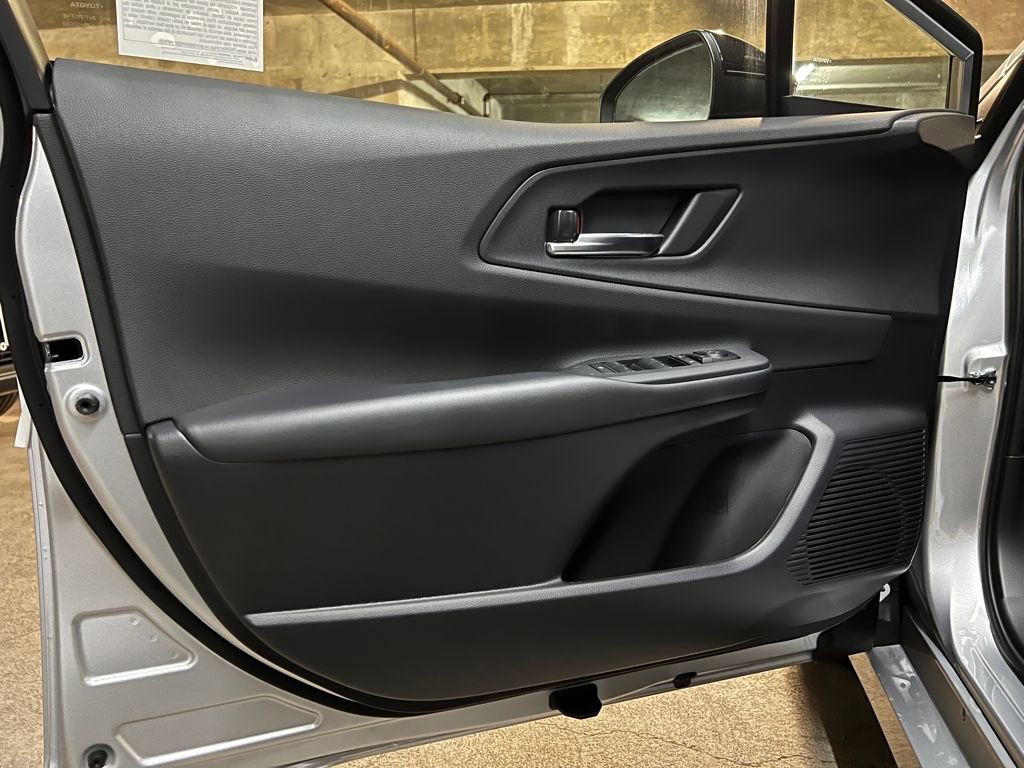 New 2026 Toyota Prius Plug-In Hybrid image 36